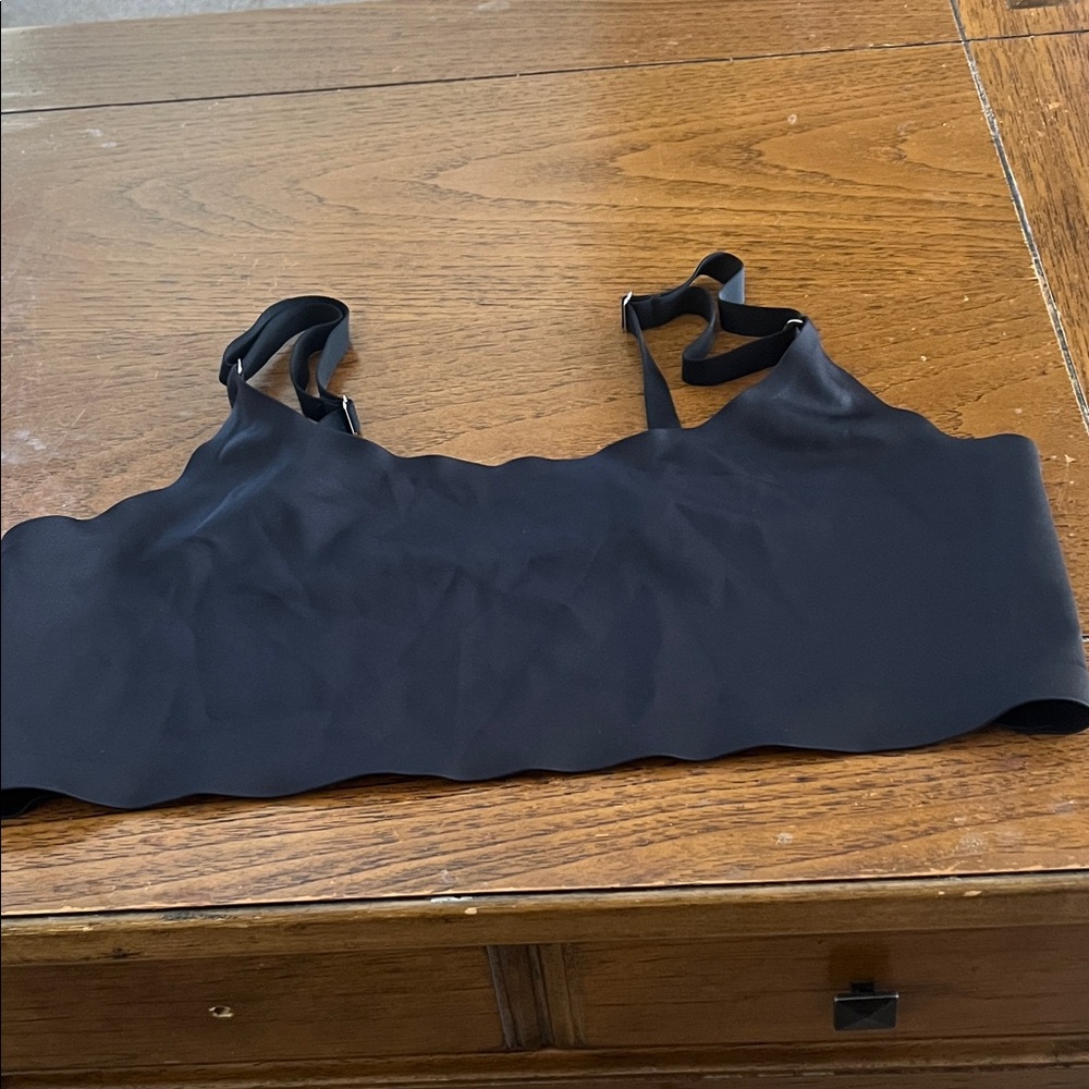 Seamless Black Bra